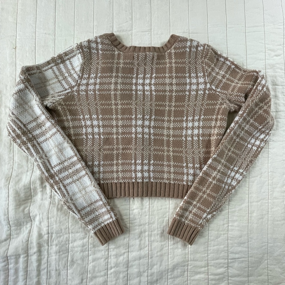 Hollister Beige and Cream Cropped Plaid Cardigan Sweater Medium - Picture 7 of 7